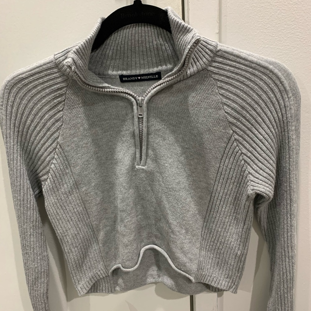 Cropped grey brandy melville long sleeve